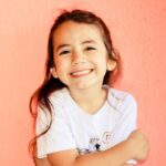 HOW TO TEACH A CHILD KINDNESS – 10 EFFECTIVE RULES THAT BUILD CONFIDENCE